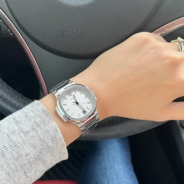 7118/1A - Patek Philippe NAUTILUS - Image 6