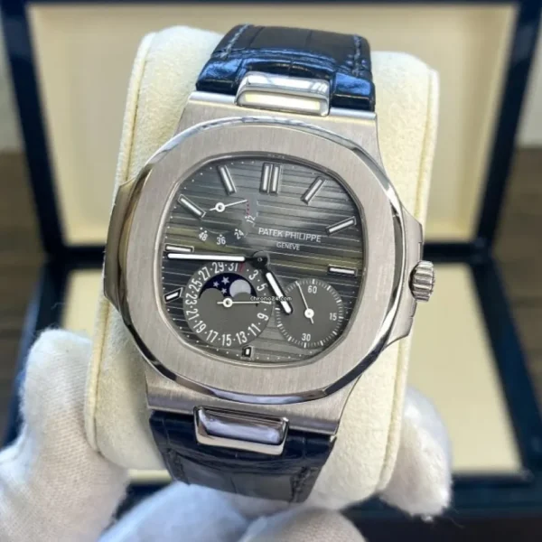 5712G - Patek Philippe NAUTILUS - Image 4